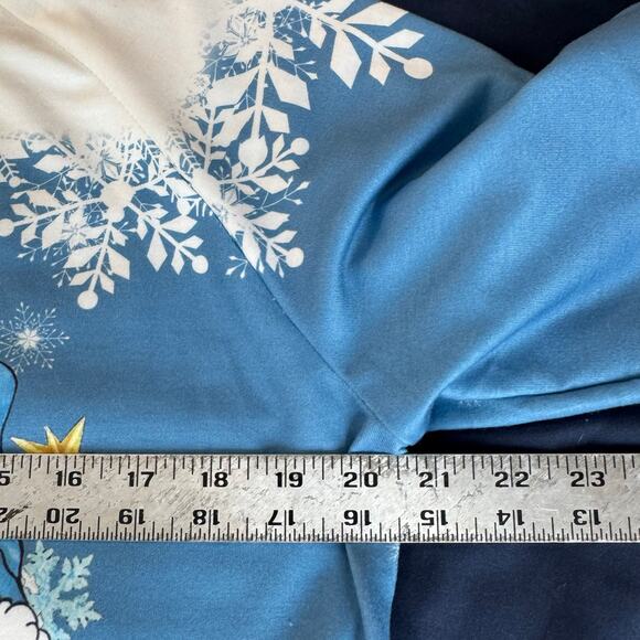 Winter Snowflake Graphic Sweatshirt Women’s Large 100% Polyester - Picture 4 of 7